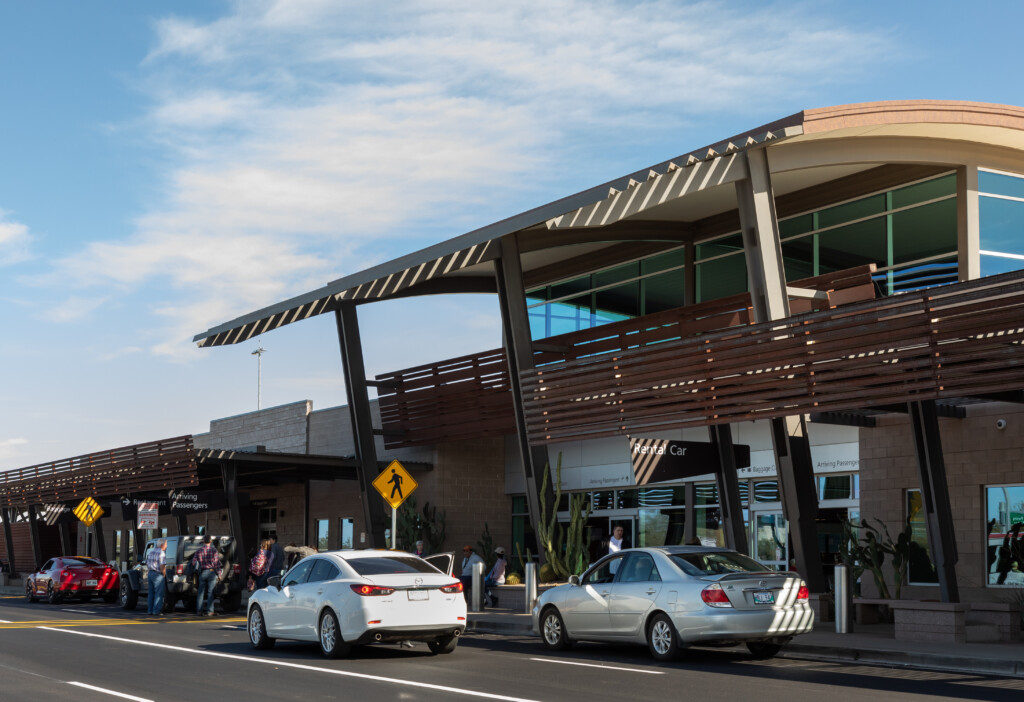 Curbside drop-off area outside the terminal